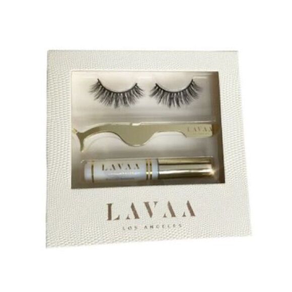 ⭐️HOST PICK⭐️ Lavaa Beauty Lash Kit - Picture 1 of 4